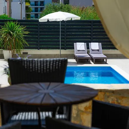 Apartman Pjer - Pool & Private Parking Near Znjan *