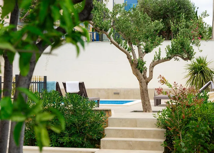 Appartamento Pjer - Pool & Private Parking Near Znjan