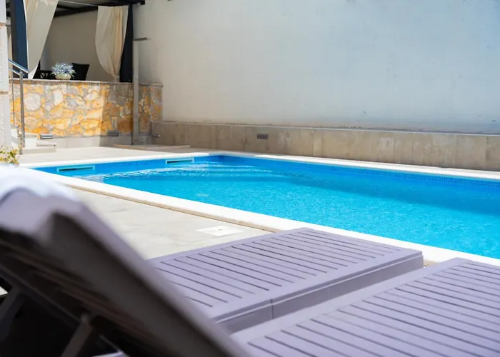 Pjer - Pool & Private Parking Near Znjan Appartamento *