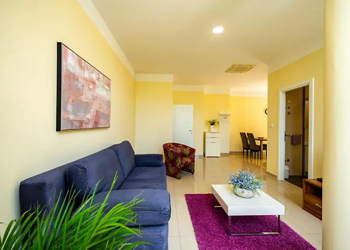 Appartamento Pjer - Pool & Private Parking Near Znjan