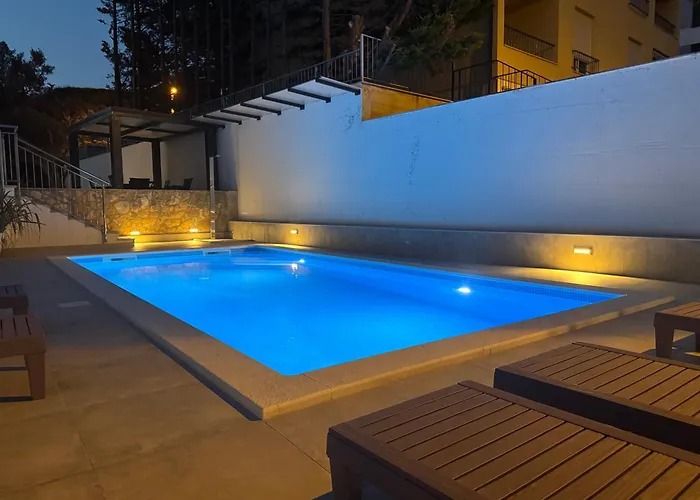 Appartamento Pjer - Pool & Private Parking Near Znjan *