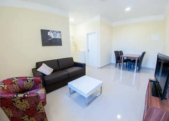 Pjer - Pool & Private Parking Near Znjan