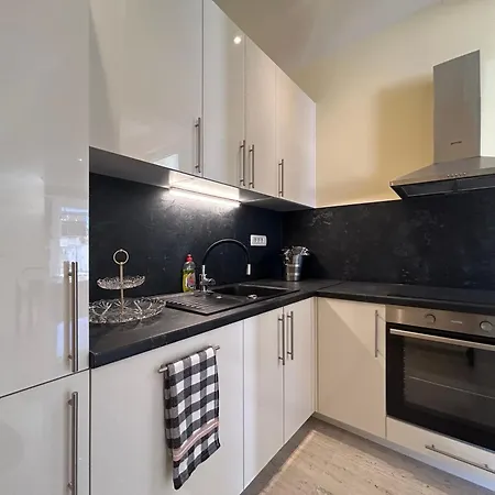 Apartment Apartments Villa Pjer *