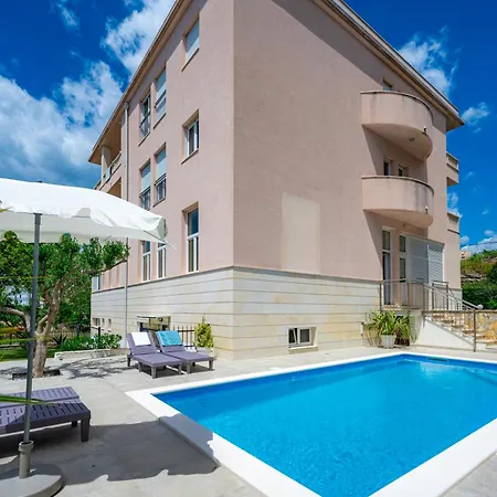 Appartement Pjer - Pool & Private Parking Near Znjan