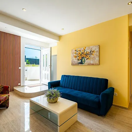 Apartments Villa Pjer