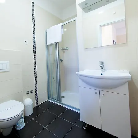 Apartament Pjer - Pool & Private Parking Near Znjan *