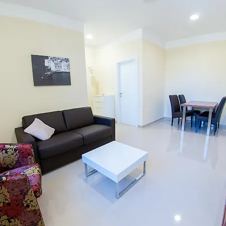 Apartments Villa Pjer - Pool & Private Parking Near Beach Znjan