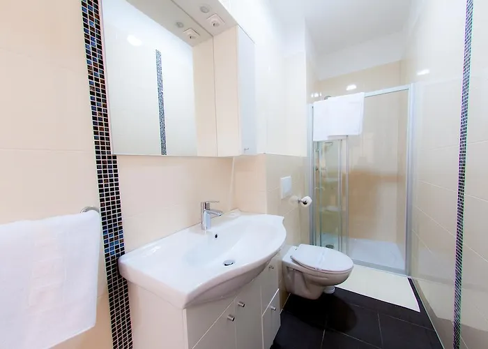 Pjer - Pool & Private Parking Near Znjan Apartamento Split