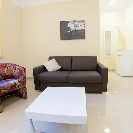 Apartments Villa Pjer - Pool & Private Parking Near Beach Znjan